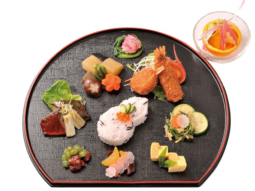 まごころ込めた、温かな食事を提供します