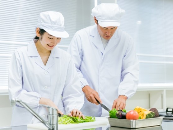 美味しそうに食べる笑顔がヤリガイです!